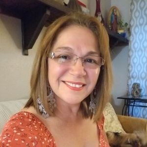 Meet your Posher, Veronica